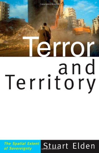 9780816654833: Terror and Territory: The Spatial Extent of Sovereignty