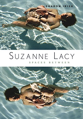 9780816660957: Suzanne Lacy: Spaces Between