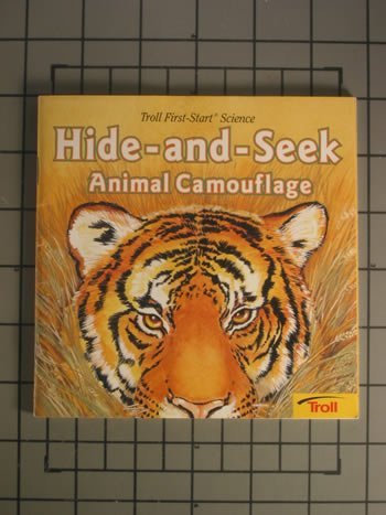 Imagen de archivo de Hide-and-seek: Animal camouflage (Troll first-start science) a la venta por Wonder Book