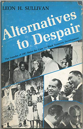 9780817005702: Alternatives to despair