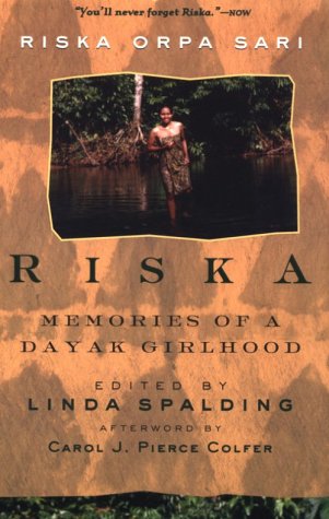 9780820322704: Riska: Memories of a Dayak Girlhood