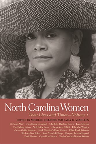 Imagen de archivo de North Carolina Women: Their Lives and Times, Volume 2 (Southern Women: Their Lives and Times Ser.) a la venta por Midtown Scholar Bookstore