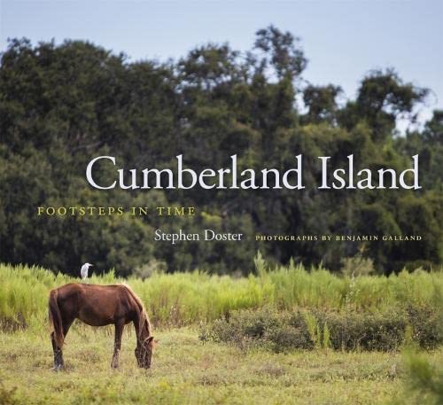 9780820357393: Cumberland Island: Footsteps in Time