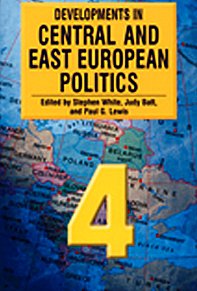 9780822339441: Developments in Central and East European Politics 4