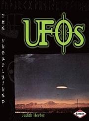 Imagen de archivo de Ufos (The Unexplained) a la venta por Half Price Books Inc.