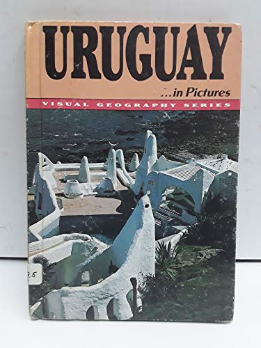 9780822518235: Uruguay In Pictures (Visual Geography Series)