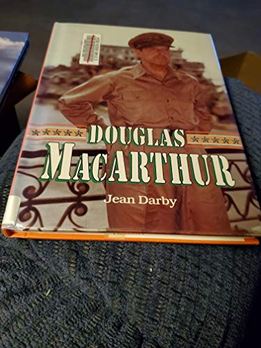 9780822549017: Douglas MacArthur (Lerner Biographies)