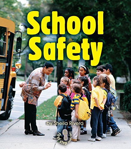 9780822568223: School Safety (First Step Nonfiction -- Safety)