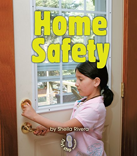 Home Safety (First Step Nonfiction â€• Safety) (9780822568230) by Rivera, Sheila