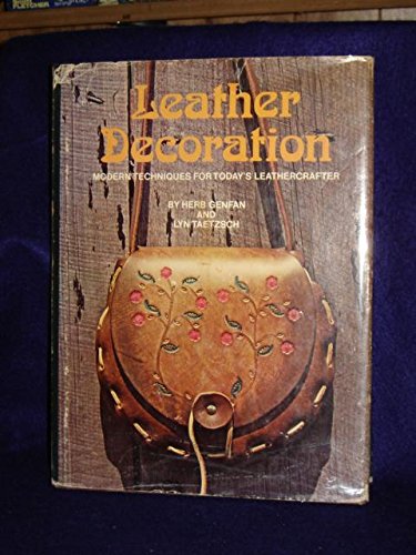 9780823027101: Leather decoration