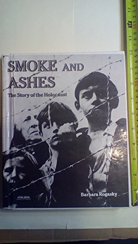 9780823406975: Smoke and Ashes: The Story of the Holocaust