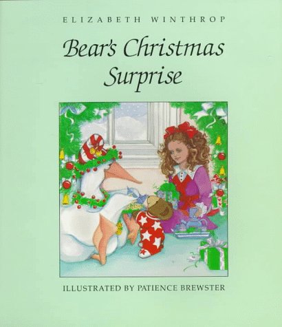 9780823408887: Bear's Christmas Surprise