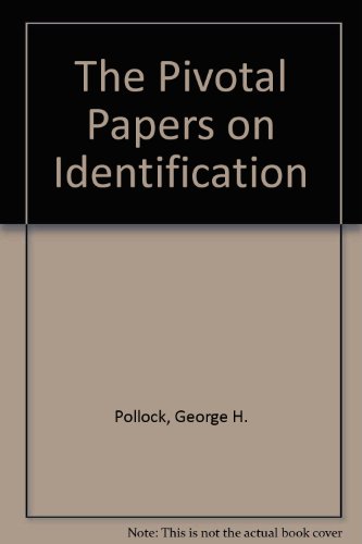 9780823641307: Pivotal Papers on Identification