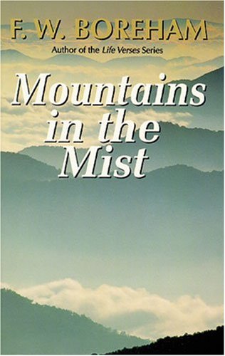 Stock image for Mountains in the Mist for sale by ThriftBooks-Atlanta