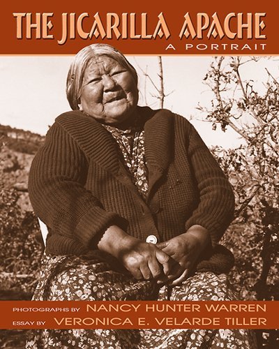 9780826337757: The Jicarilla Apache: A Portrait