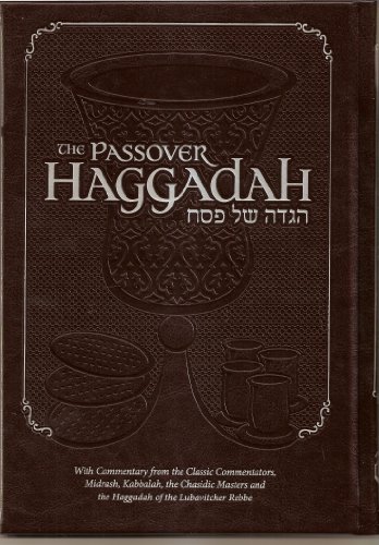 Beispielbild fr The Passover Haggadah (English and Hebrew Edition) zum Verkauf von Hafa Adai Books