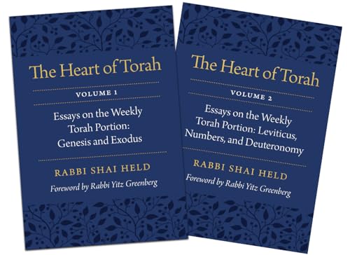 Stock image for Heart of Torah, Gift Set Essays on the Weekly Torah Portion for sale by TextbookRush