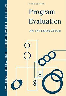 Imagen de archivo de Program Evaluation: An Introduction a la venta por SecondSale