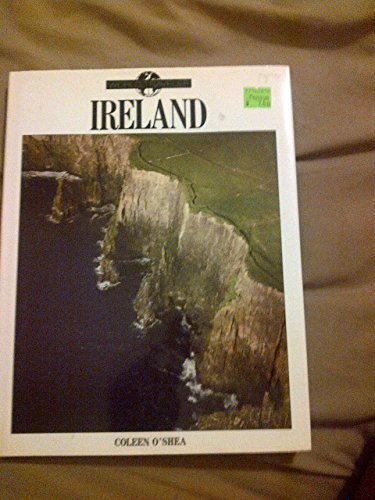 Stock image for World Traveler : Ireland for sale by Better World Books: West