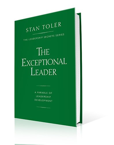 Beispielbild fr The Exceptional Leader: A Parable of Leadership Development (Leadership Secrets) zum Verkauf von medimops