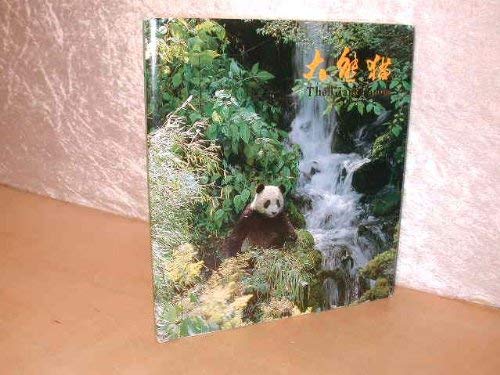 Imagen de archivo de Giant Panda a la venta por Table of Contents
