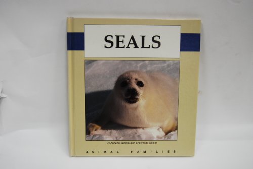 9780836808421: Seals (Animal Families)