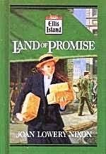 9780836828122: Land of Promise (Ellis Island Stories)