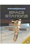 Imagen de archivo de Space Stations a la venta por Better World Books: West