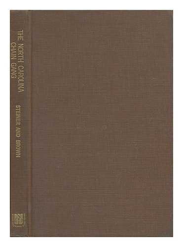 9780837119410: North Carolina Chain Gang: A Study of County Convict Road Work