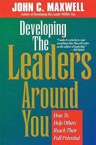 Imagen de archivo de Developing the Leaders Around You a la venta por SecondSale