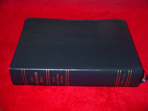 9780842329545: Life Application Bible: New King James Version, Black, Bonded Leather