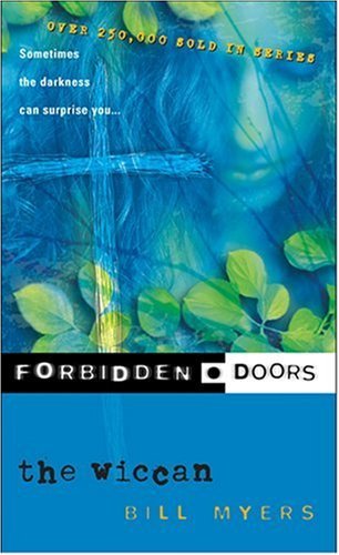 9780842372039: The Wiccan (Forbidden Doors)