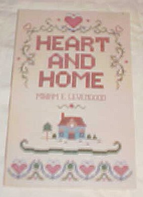 Beispielbild fr Heart and Home zum Verkauf von Once Upon A Time Books