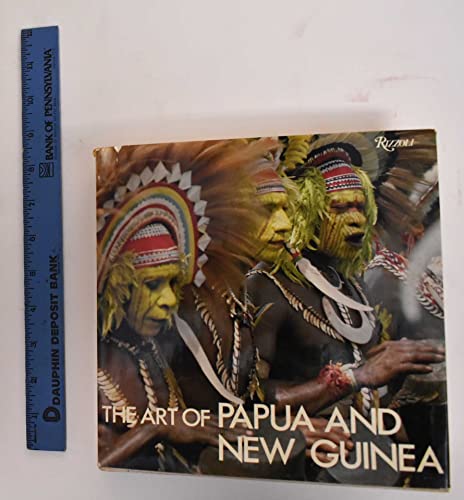 Imagen de archivo de The Art of Papua and New Guinea a la venta por dsmbooks