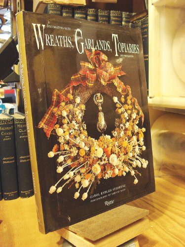 Beispielbild fr Decorating with Wreaths and Garlands zum Verkauf von Better World Books