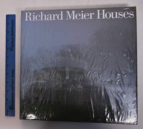 Richard Meier Houses. 1962/1997. Introduction by Paul Goldberger. Essay by Sir Richard Rogers.