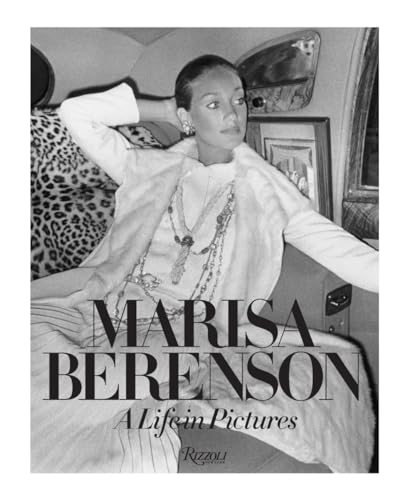 Imagen de archivo de Marisa Berenson: A Life in Pictures a la venta por GF Books, Inc.
