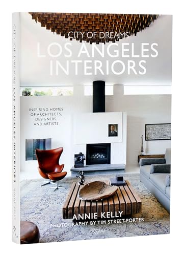 Beispielbild fr City of Dreams: Los Angeles Interiors: Inspiring Homes of Architects, Designers, and Artists zum Verkauf von Monster Bookshop