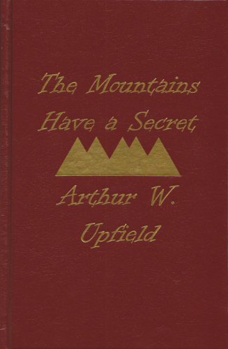 9780848806538: The Mountains Have a Secret (Napoleon Bonaparte Mystery)