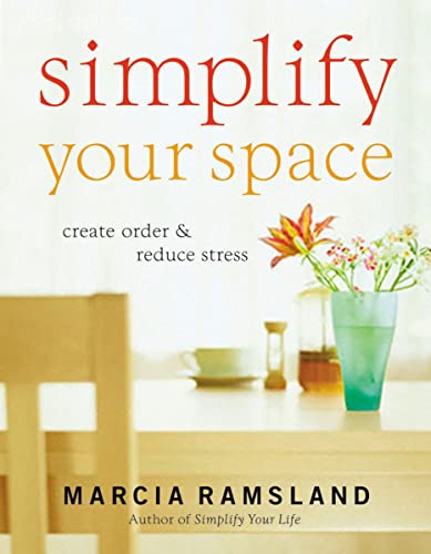 Beispielbild fr Simplify Your Space zum Verkauf von Wonder Book
