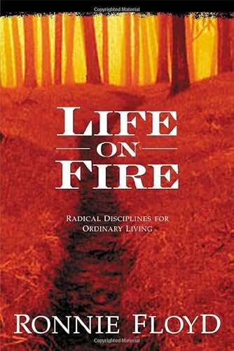 Imagen de archivo de Life On Fire a la venta por BookHolders