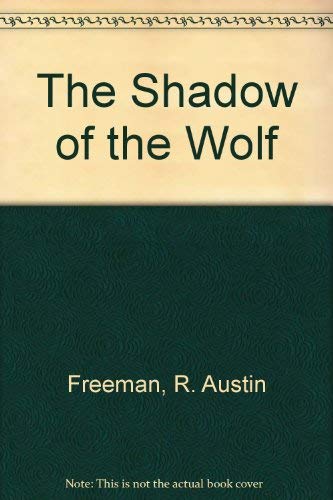 9780850461251: The Shadow of the Wolf