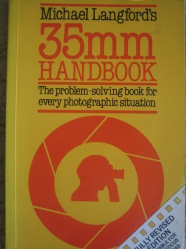 Beispielbild fr Michael Langford's 35mm handbook zum Verkauf von Wonder Book