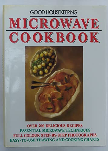 Beispielbild fr Good Housekeeping Microwave Cookbook zum Verkauf von WorldofBooks