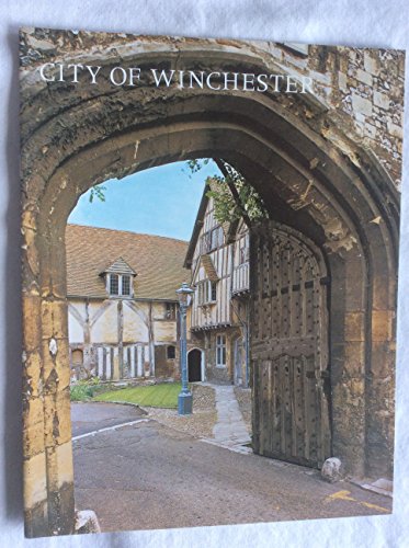 Imagen de archivo de City of Winchester (Pride of Britain) a la venta por Wonder Book