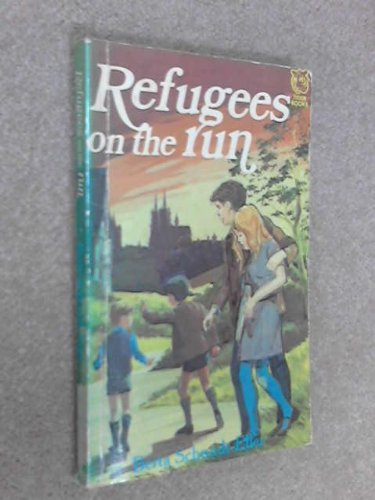 Imagen de archivo de Refugees on the Run (Tiger Books) a la venta por Goldstone Books