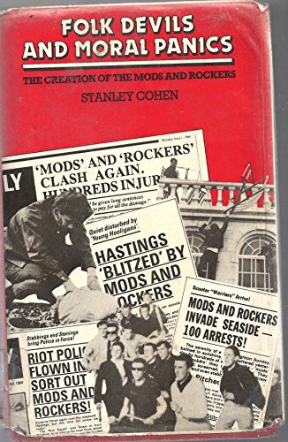 9780855203238: Folk devils and moral panics: The creation of the Mods and Rockers