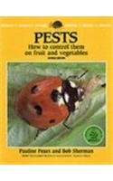 Beispielbild fr Pests: How to Control Them on Fruit and Vegetables (Organic Handbook S.) zum Verkauf von WorldofBooks