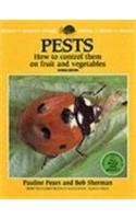 9780855327415: Pests: How to Control Them on Fruit And Vegetables (Organic Handbook S.)