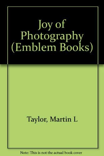 Imagen de archivo de Joy of Photography (Emblem Books) a la venta por WorldofBooks